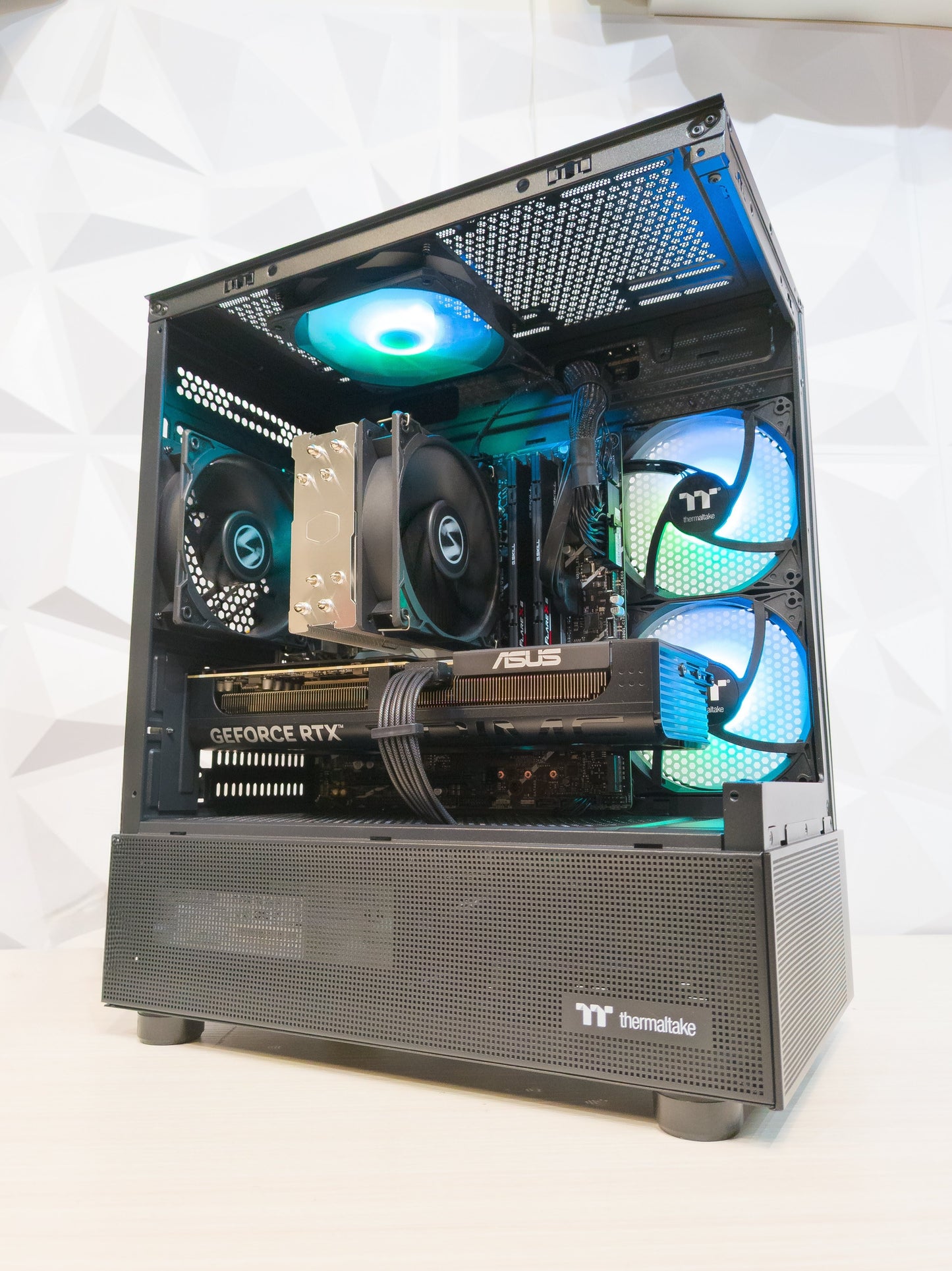 🚀 Best FPS per Dollar RTX 5070 + i5-14400F Build + 32GB DDR5 + Wifi