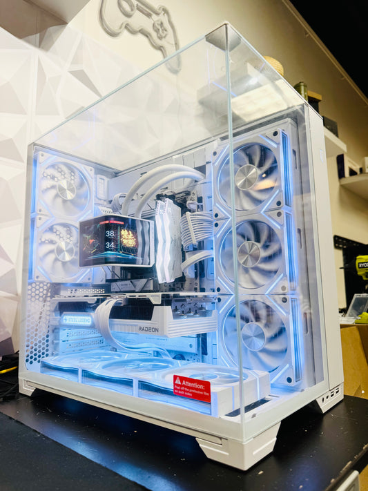 โก New Gaming Beast โ Ryzen 7 7700X + RX 9070 XT + PANoRAMa Cooling | LIMITED TIME DEAL