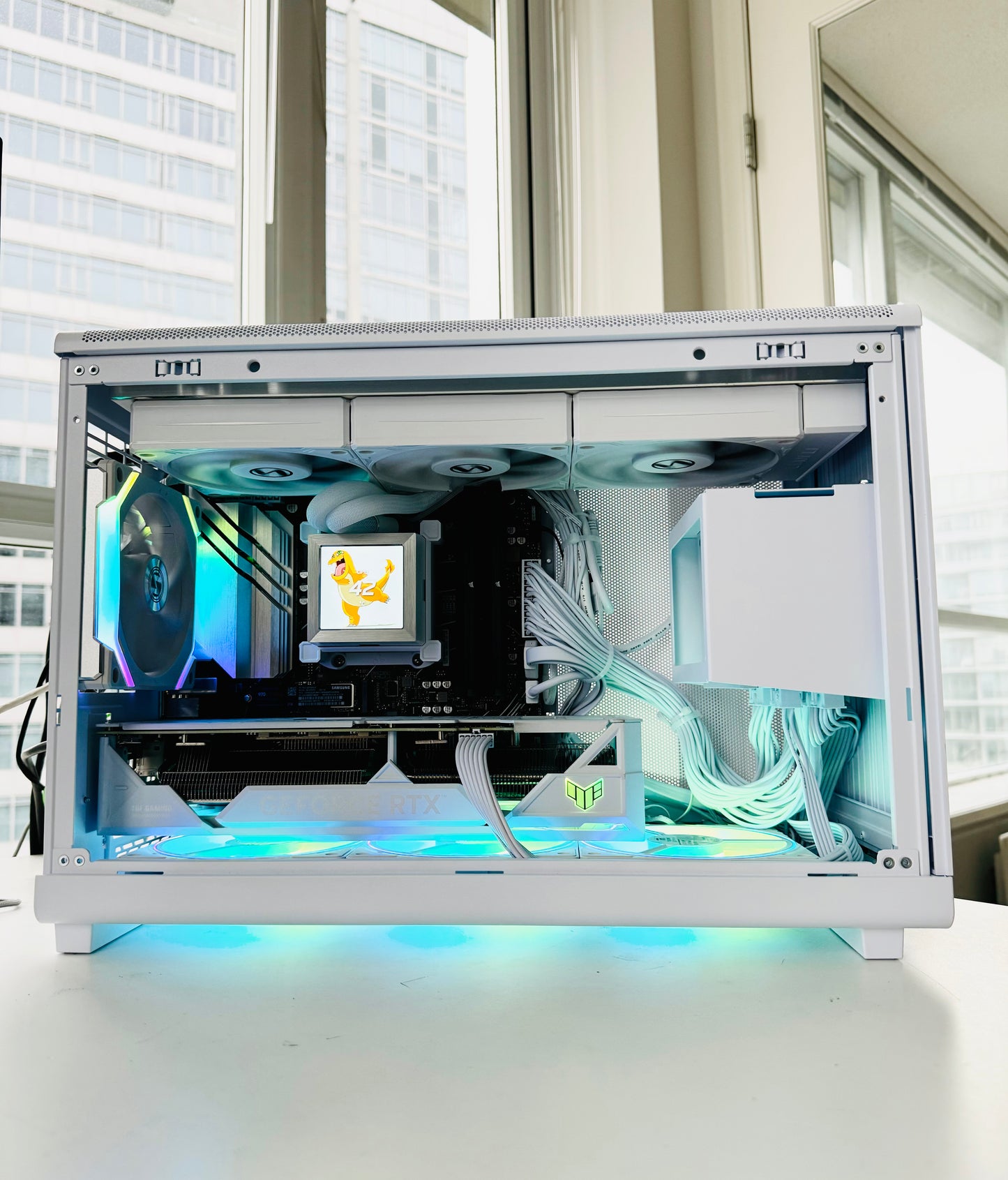 🔥 White Compact Pro Gaming PC - Ryzen 9 9950X, RTX 4070 Ti 16GB, 64GB RAM, 2TB - Ready to Perform!