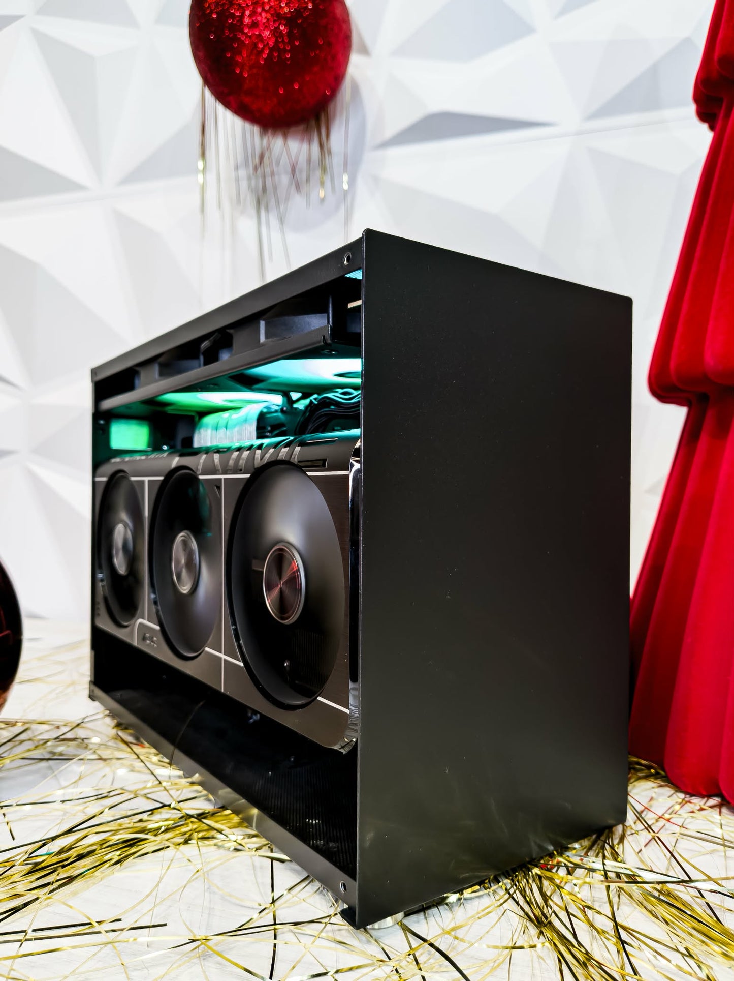 Open Box 👌High-End Mini-ITX Gaming PC 4TB nvme – RTX 5070 Ti 16GB  + Ryzen 5 9600X