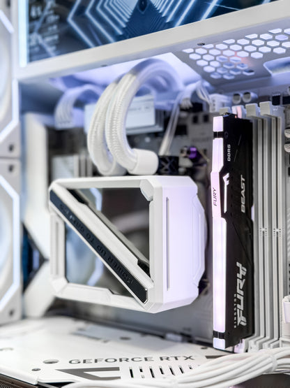 🎮 White Gaming PC | Ryzen 7 9800X3D | RTX 5070 | O11 Vision | 360 AIO