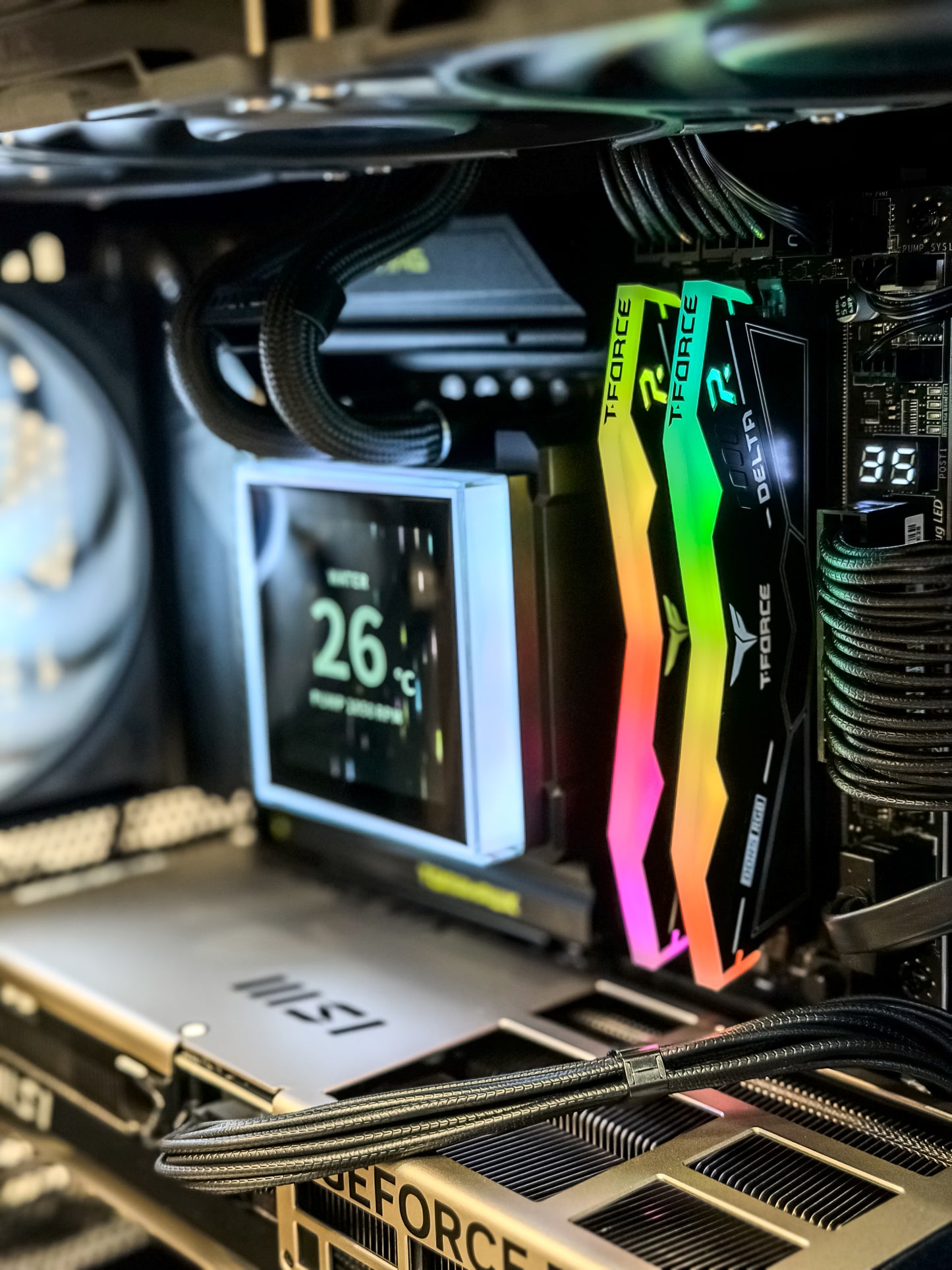 Premium Lian Li RTX 5070 Ti Gaming PC | Liquid Cooled | 32GB DDR5 | Ultra 7
