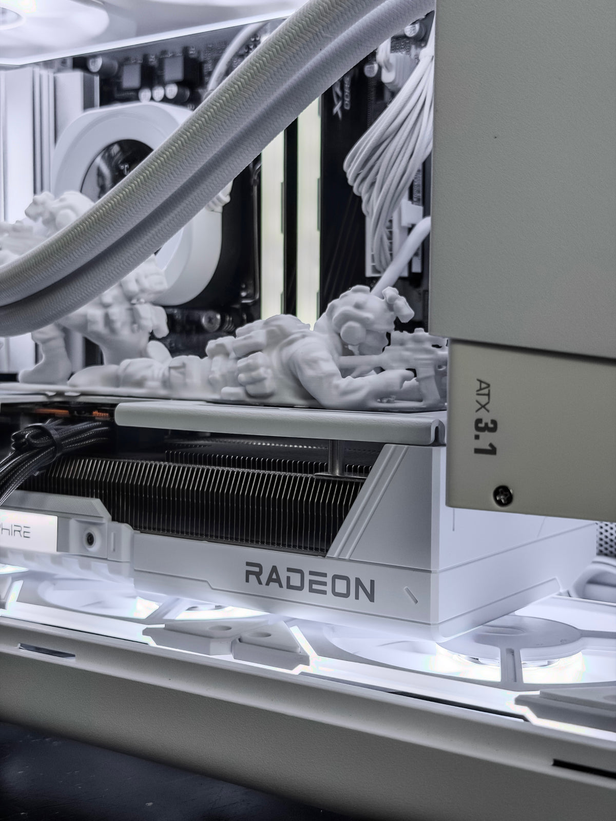 White Gaming PC | Ryzen 5 9600X | RX 9070 16GB | 32GB DDR5 | Warranty