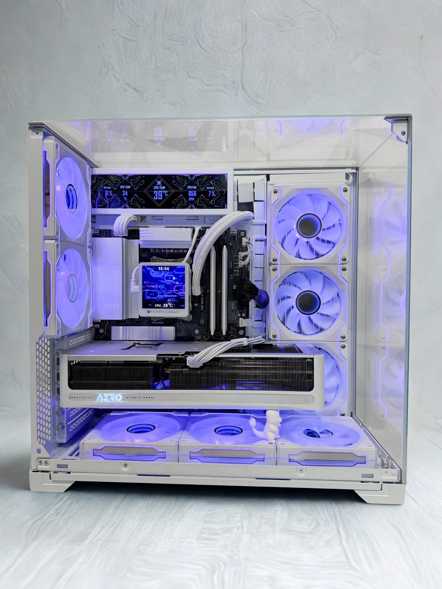 White RTX 5070 Ti Gaming PC – 7800X3D • 32GB DDR5