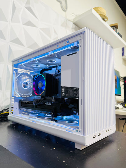 Budget Lian Li A3 Gaming PC – Ryzen 7 7800X3D + RTX 5070 12GB + 32GB RAM + 1TB SSD + WiFi