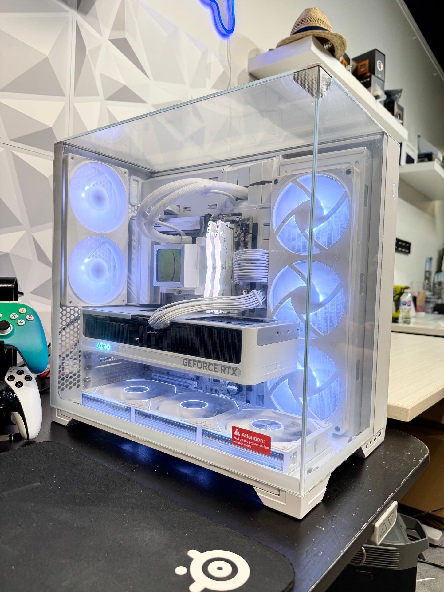 😱 Premium 5070 Ti + 9800X3D Lian Li PC w/ ONLY Name Brands
