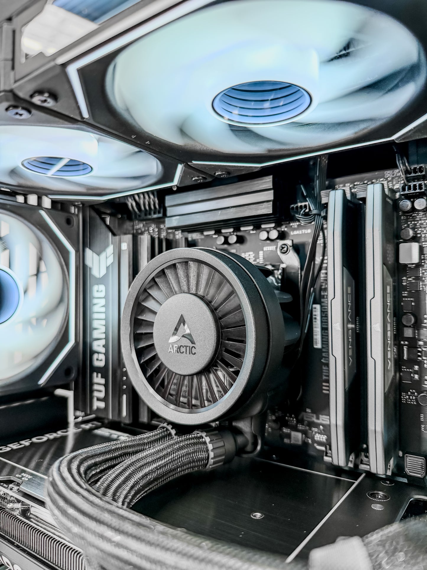 O11 Mini V2 PC – RTX 5080 16GB • Ryzen 5 9600X • 32GB DDR5