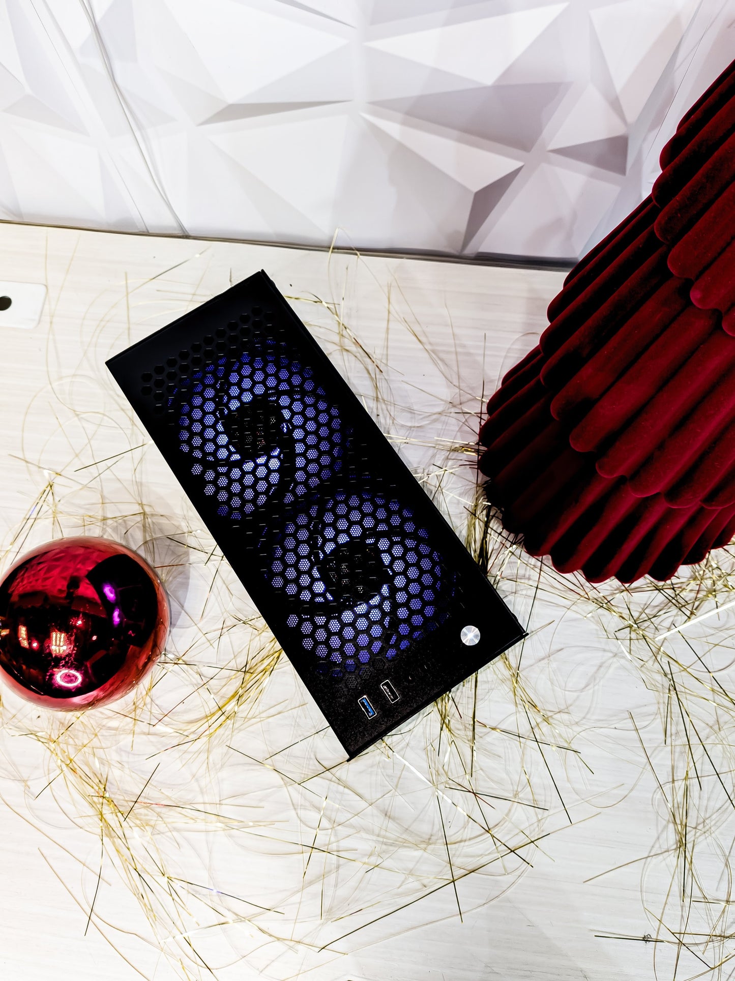 Open Box 👌High-End Mini-ITX Gaming PC 4TB nvme – RTX 5070 Ti 16GB  + Ryzen 5 9600X