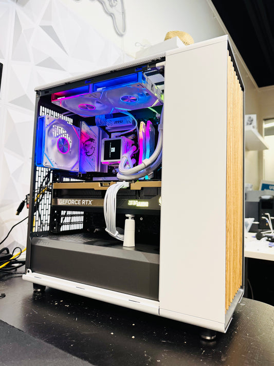 Fractal North PC Runs Colder Than Whistler – RTX 5090 Liquid-Cooled Beast!  Limited