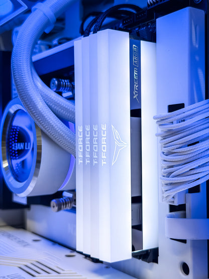 Legendary Lian Li o11 White Gaming PC | RTX 3080 10GB | Ryzen 7 5800X | Liquid Cooled