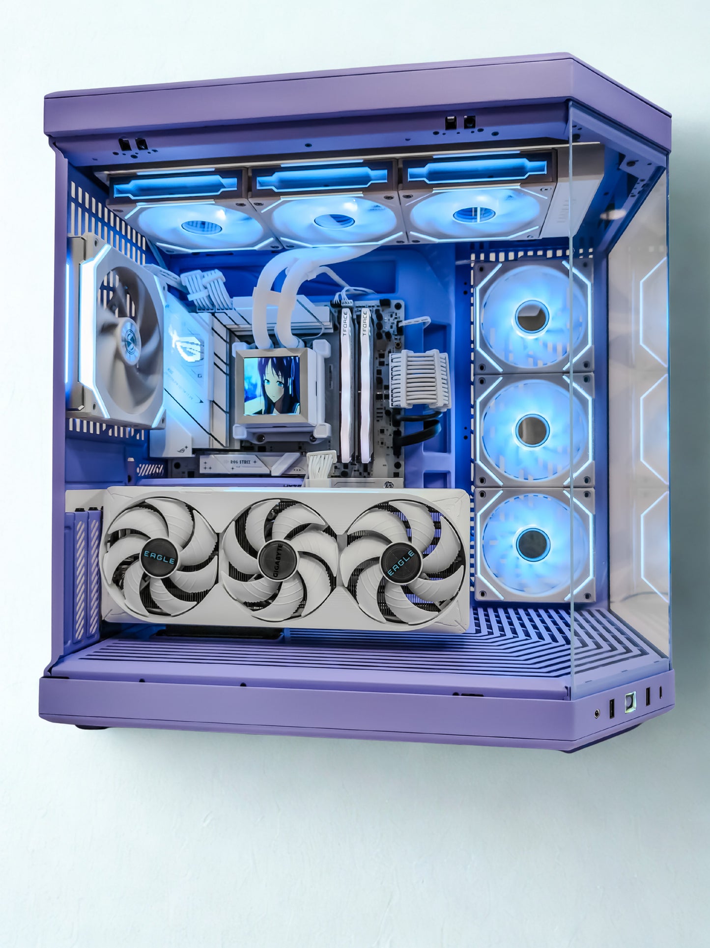 🔥 HYTE Y70 Gaming PC – Ryzen 7 7800X3D • RTX 5070 Ti • 32GB DDR5