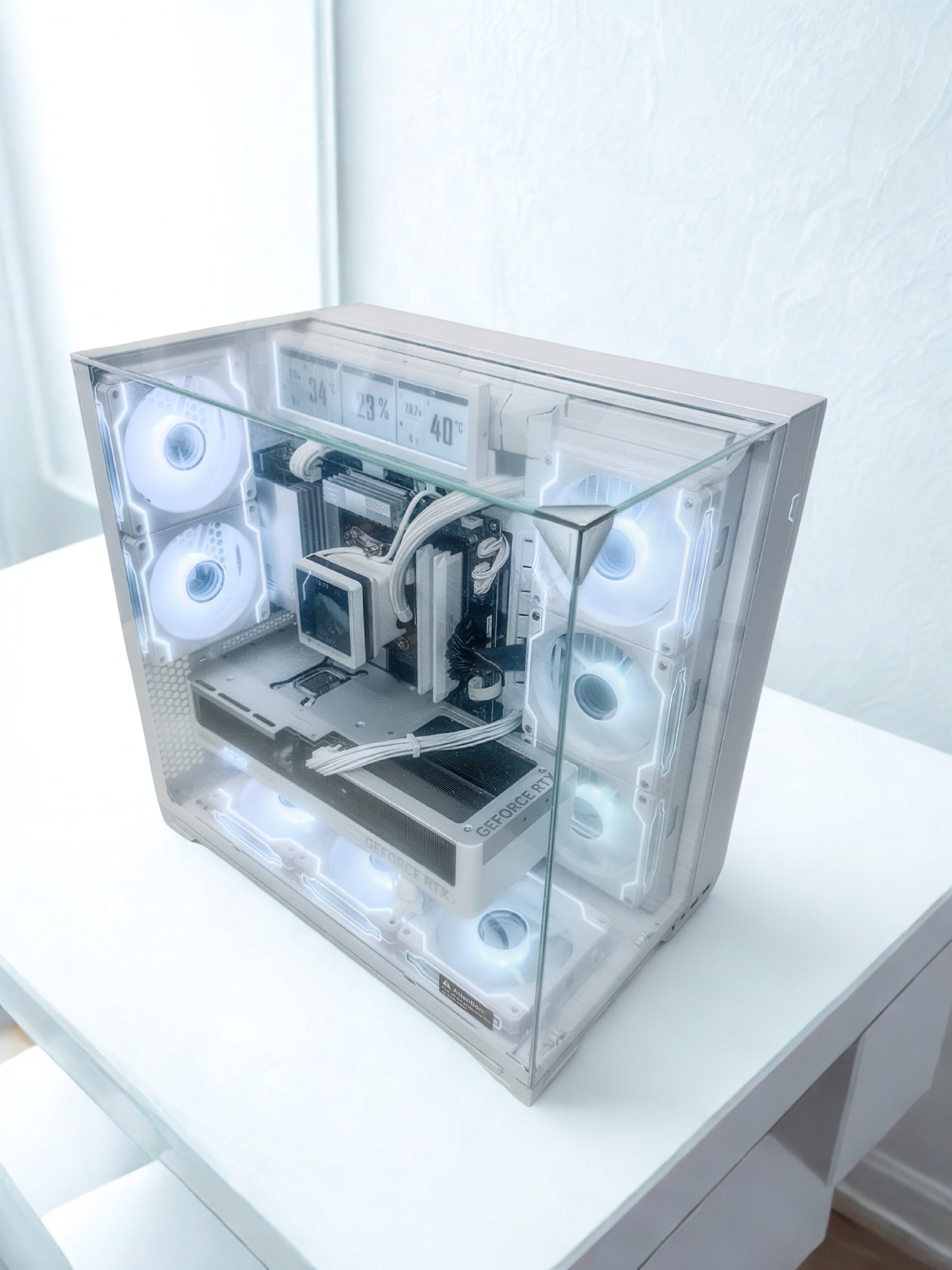 White RTX 5070 Ti Gaming PC – 7800X3D • 32GB DDR5