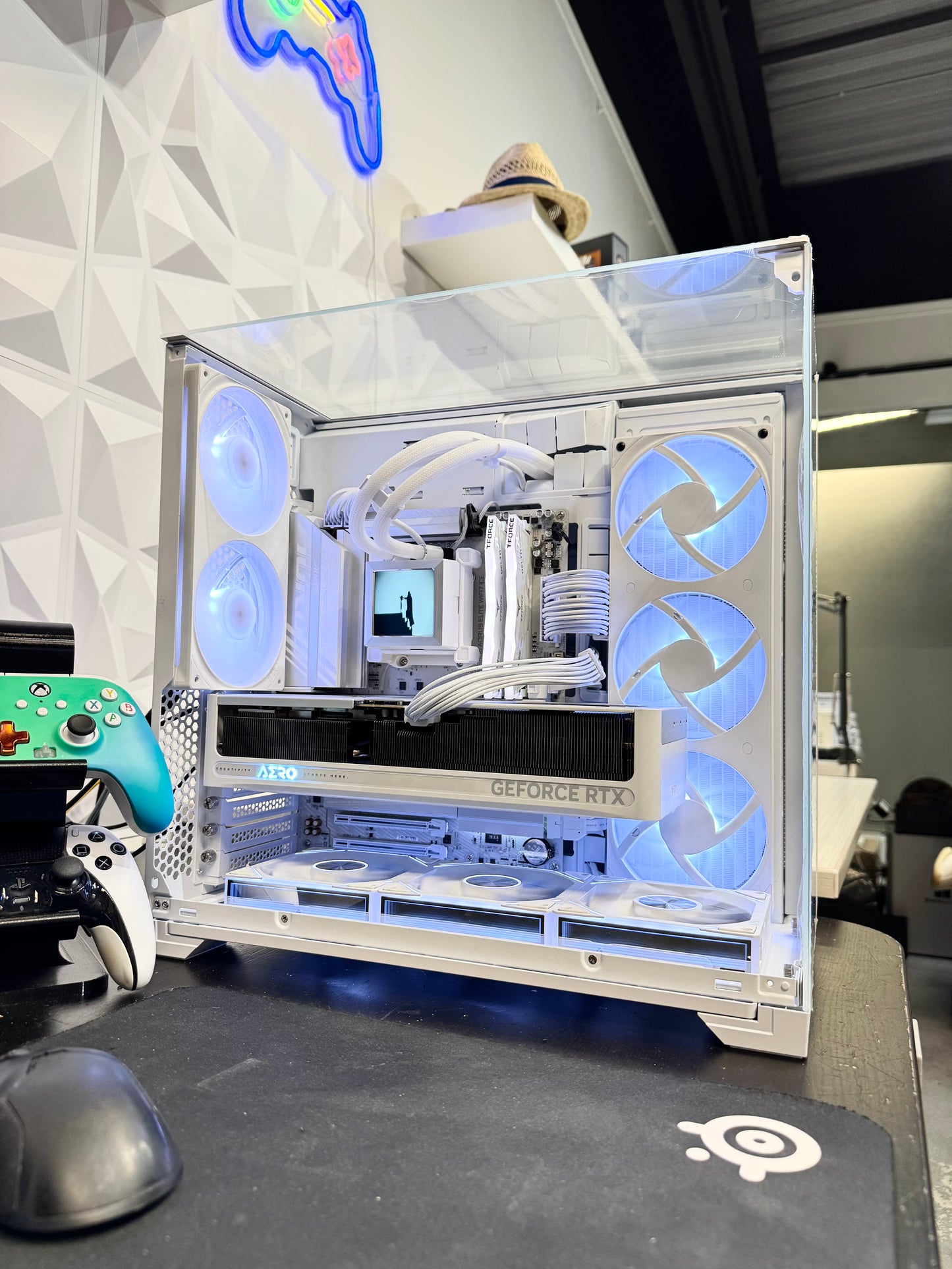 😱 Premium 5070 Ti + 9800X3D Lian Li PC w/ ONLY Name Brands